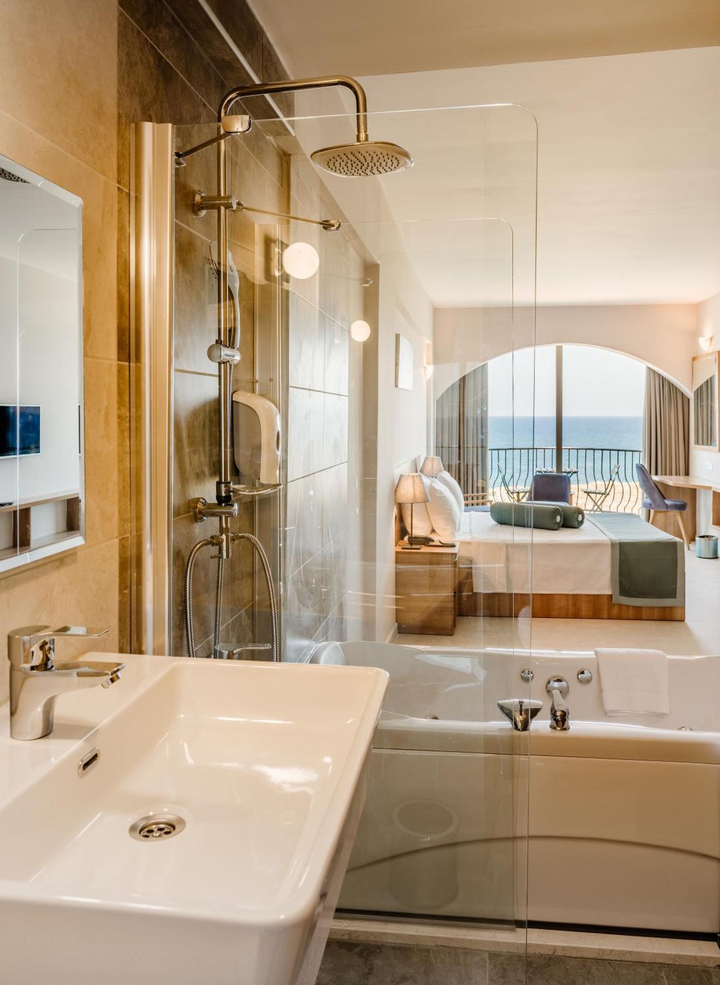 Olivia Palm Hotel Kyrenia  Ruang foto
